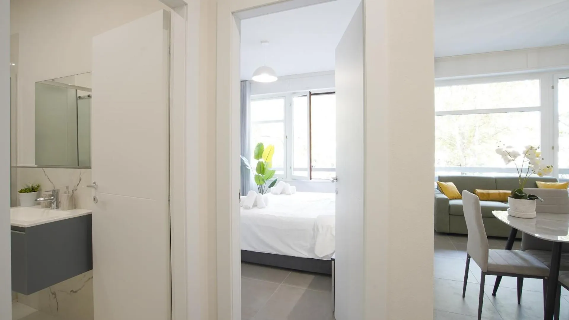 Redi Apartments Florence 0*,