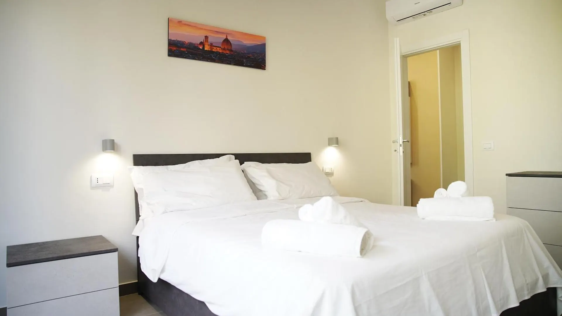 Redi Apartments Florence Italy